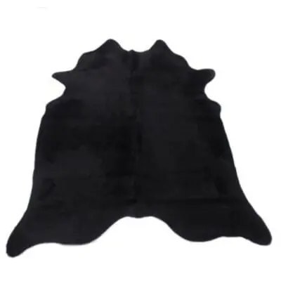 DYED COWHIDE RUG BLACK-MEDIUM